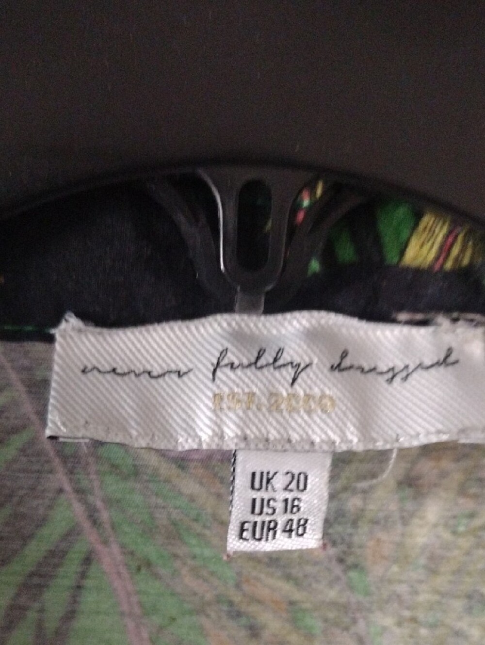 Never Fully Dressed Green Tropical Print Button Down Shirt 16 Plus - Picture 3 of 3